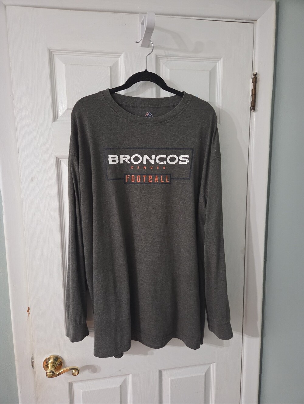 Majestic Denver Broncos Football Long Sleeve Tee - Charcoal Gray.  3xl